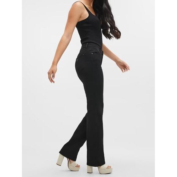 NWT GUESS Sexy Straight Mid Rise Jeans Size 24 x 32 Carrie Black - Picture 2 of 10